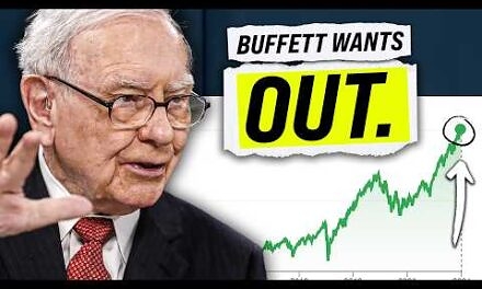 Why Warren Buffett is Preparing for a Stock Market Correction